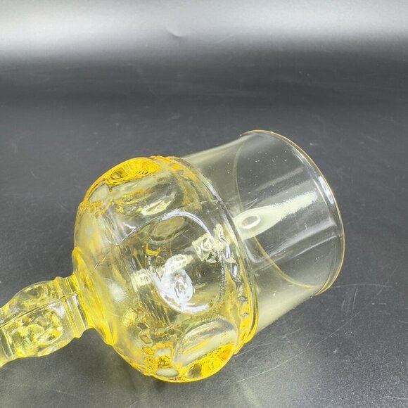 Indiana Glass Kings Crown Thumbprint Yellow Goblet Small Cups Glasses Set 2 - Picture 6 of 12